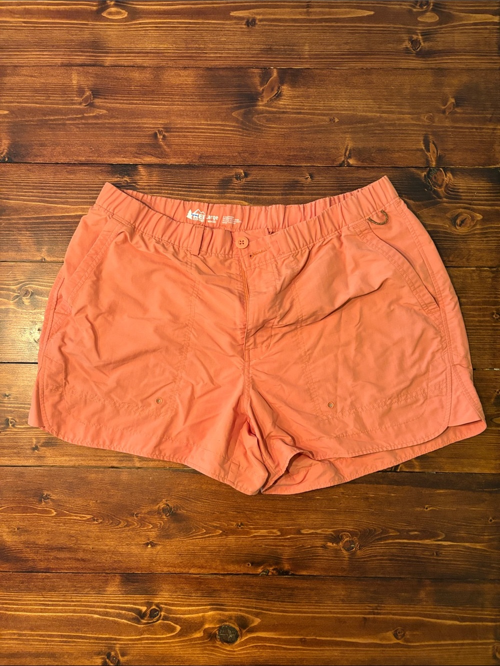 Women’s REI large orange shorts